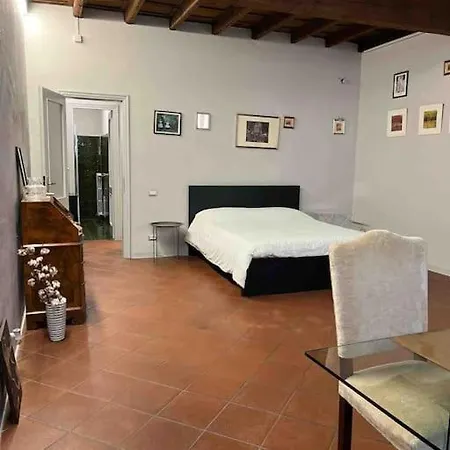 Interno Uno *